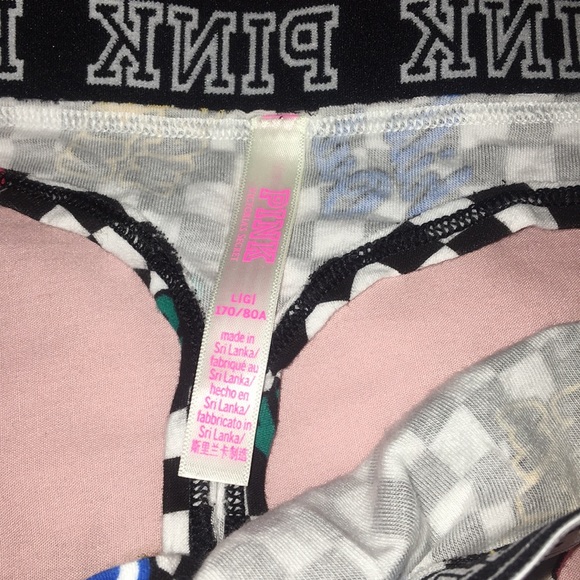 Vs Pink Thong - Picture 3 of 4
